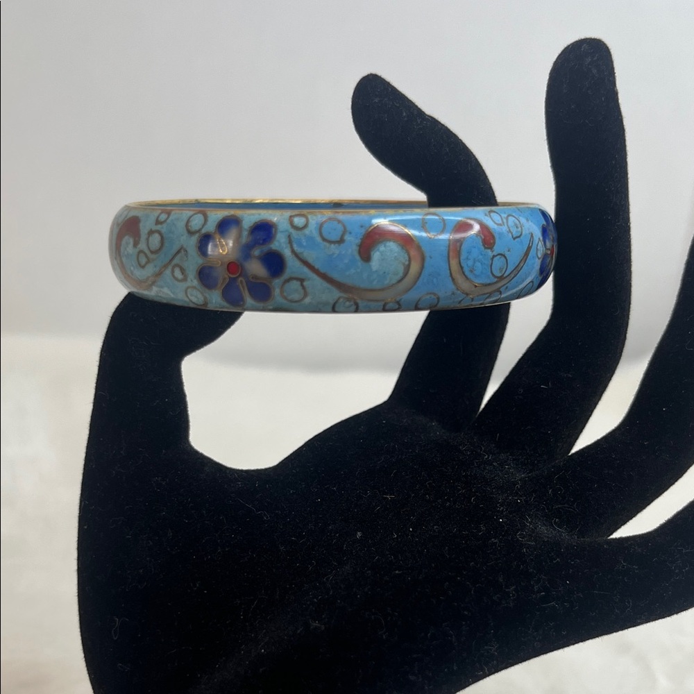 Vintage Cloisonné Blue Floral Bangle
